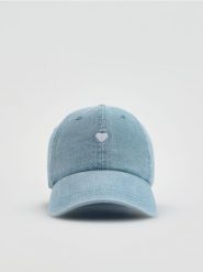 Czapka z daszkiem - jasnoniebieski. Niebieskie czapki i kapelusze damskie Reserved, bez wzorów. Za 59.99 zł.