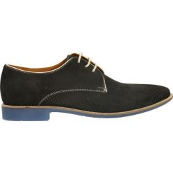 Półbuty FOSTER. Czarne eleganckie półbuty Gino Rossi, z nubiku. W wyprzedaży za 219.90 zł.