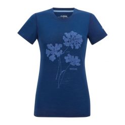 Koszulka Damska Escade Z Kwiatowym Wzorem. Niebieskie t-shirty damskie Regatta, bez wzorów, casualowe, bez kołnierzyka. Za 240.99 zł.