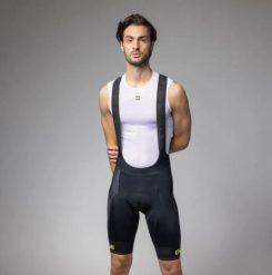 Szorty - PRAGMA CORSA 2.0. Czarne szorty męskie ALÉ CYCLING, na wiosnę, s, bez wzorów, z dzianiny. Za 387.05 zł.