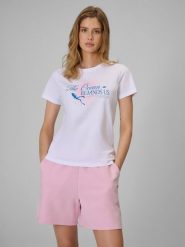 4F T-shirt regular z nadrukiem damski - biały M. Białe t-shirty damskie 4f, m, bez wzorów, z bawełny, biznesowe, bez kołnierzyka. W wyprzedaży za 39.99 zł.