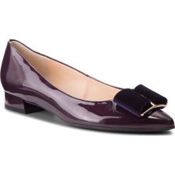 Półbuty HÖGL - 6-102085 Darkplum 8100. Fioletowe półbuty damskie HÖGL, z lakierowanej skóry. Za 559.00 zł.