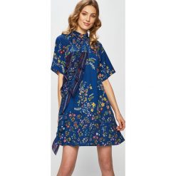 Desigual - Sukienka. Tuniki damskie Desigual. Za 599.90 zł.