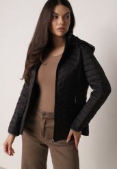 Czarna Pikowana Kurtka Przejściowa z Ozdobną Lamówką przy Kapturze Tidorna. Czarne kurtki damskie Born2be, l, bez wzorów, z jeansu, bez kaptura. Za 99.99 zł.