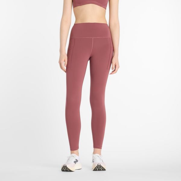 Legginsy damskie do biegania New Balance Sleek WP51268WAD – różowe. Czerwone legginsy damskie New Balance, xs, bez wzorów, z lycry, z podwyższonym stanem, do biegania. Za 409.99 zł.