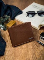 Rovicky Rewelacyjny Męski Portfel Rovicky Skóra Naturalna. Portfele męskie ROVICKY, bez wzorów, ze skóry. Za 120.99 zł.