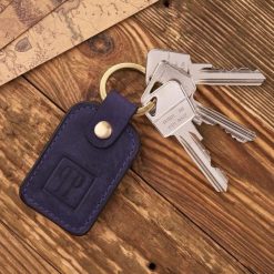 Paolo Peruzzi Zestaw prezentowy portfel damski skórzany vintage i brelok do kluczy granatowy ZUP-104-DB. Niebieskie portfele damskie Paolo Peruzzi, bez wzorów. Za 168.93 zł.