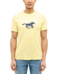 Męski T-Shirt Mustang Style Austin Custard 1016484 9027. T-shirty męskie Mustang, m, bez wzorów, bez kołnierzyka. Za 79.99 zł.
