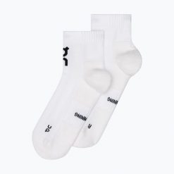 Skarpety On Core Run Mid 2. Białe skarpety damskie On, bez wzorów. Za 159.99 zł.