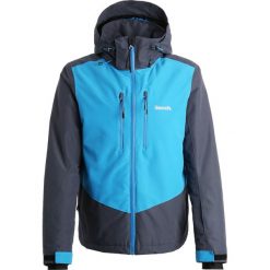 Bench Kurtka snowboardowa dark navy blue. Kurtki snowboardowe męskie marki Bench. W wyprzedaży za 683.10 zł.