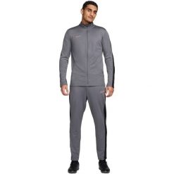 Dres Nike Nike Academy, Mężczyźni. Szare buty sportowe męskie Nike, z dresówki, bez zapięcia, na fitness i siłownię. Za 390.00 zł.
