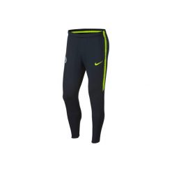 Spodnie treningowe do piłki nożnej Manchester City. Czarne spodnie sportowe damskie Nike. Za 199.99 zł.