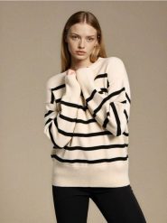 Sweter w paski z wiskozy - beżowy. Brązowe swetry damskie Sinsay, l, bez wzorów, z wiskozy, bez kołnierzyka, bez ramiączek, bez kaptura. Za 59.99 zł.