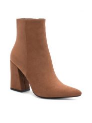 Nine West Botki SATI 13196A Brązowy. Brązowe botki damskie Nine West, z materiału, bez obcasa, na słupku, bez zapięcia. Za 279.99 zł.