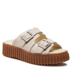 Klapki Clarks. Brązowe klapki damskie Clarks, bez wzorów, bez obcasa. Za 499.99 zł.