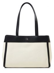 Calvin Klein shopper Kobiety biały|czarny, ONE SIZE. Białe torebki shopper damskie Calvin Klein, bez wzorów, z bawełny, eleganckie, duże, bez dodatków. Za 479.95 zł.