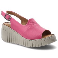 Sandały damskie Artiker, cholewka ze skóry naturalnej licowej pasek wokół pięty z regulacją na metalową klamrę, różowe, 54C0789. Czerwone klapki damskie Artiker, bez wzorów, ze skóry, bez obcasa, na koturnie, bez zapięcia. Za 249.00 zł.