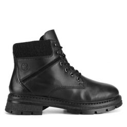 Botki Rieker. Czarne botki damskie Rieker, bez obcasa, na płaskiej podeszwie, bez zapięcia. Za 293.99 zł.