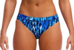 Bikini - dół od bikini Funkita Sports Brief Wing Streak. Niebieskie bikini damskie FUNKITA, l, bez wzorów. Za 129.00 zł.
