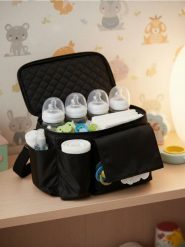 Torba pikowana na wózek dziecięcy - czarny. Czarne torby i plecaki dziecięce Sinsay. Za 39.99 zł.