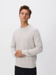 Strukturalny sweter z bawełny - jasnoszary. Szare swetry przez głowę męskie Reserved, l, bez wzorów, z bawełny, bez kołnierzyka. Za 129.99 zł.