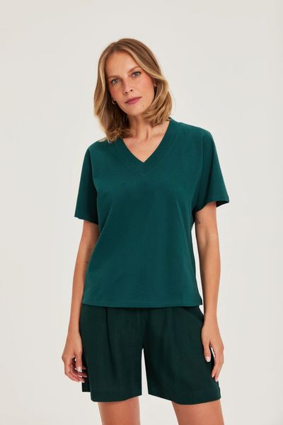 Gładki t-shirt zielony. Zielone bluzki damskie MOODO, xxl, bez wzorów, z bawełny, bez kołnierzyka, bez ramiączek. Za 49.99 zł.