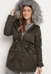 Zielono-Szara Kurtka Parka z Futerkowym Odpinanym Zdobieniem przy Kapturze Inellae. Zielone kurtki damskie Born2be, l, z aplikacjami, z dzianiny, eleganckie, bez kaptura. Za 269.99 zł.