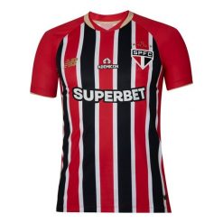 Koszulka męska New Balance Sao Paulo FC MT831835AWY – czerwona. Czerwone koszulki sportowe męskie New Balance, m, z aplikacjami, z materiału, bez kołnierzyka, bez ramiączek. Za 399.99 zł.