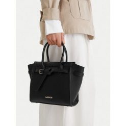Torebka Lasocki. Czarne torebki do ręki damskie Lasocki, bez wzorów, klasyczne, bez dodatków. Za 199.99 zł.