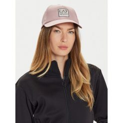 Czapka z daszkiem EA7 Emporio Armani. Czerwone czapki i kapelusze damskie EA7 Emporio Armani, bez wzorów. Za 159.99 zł.