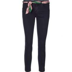 Spodnie "Lulea" - Slim fit - w kolorze granatowym. Niebieskie spodnie materiałowe damskie marki Marc O'Polo, w paski. W wyprzedaży za 391.95 zł.