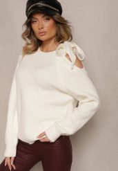 Biały Sweter z Ozdobnym Wiązaniem i Wycięciem na Ramieniu Eledi. Białe swetry damskie Renee, bez wzorów, casualowe, bez kołnierzyka, bez ramiączek, długie, bez kaptura. Za 119.99 zł.