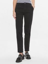 United Colors Of Benetton Chinosy 4GD7DF061 Czarny Regular Fit. Czarne spodnie materiałowe damskie United Colors Of Benetton, bez wzorów, z bawełny. Za 249.99 zł.