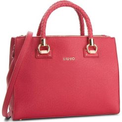 Torebka LIU JO - M Satchel Zip Manhat N68093 E0087 Red 91656. Czarne torebki do ręki damskie Liu Jo, ze skóry ekologicznej. Za 739.00 zł.