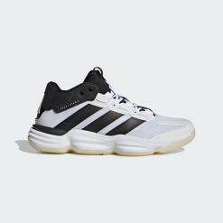 Buty halowe Court Stabil Indoor. Białe buty sportowe męskie Adidas, bez zapięcia, do piłki ręcznej. Za 479.00 zł.