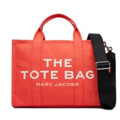 Torebka Marc Jacobs. Brązowe torebki do ręki damskie Marc Jacobs, bez wzorów, klasyczne, bez dodatków. Za 799.99 zł.