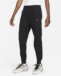 Spodnie sportowe męskie Nike FB8002010. Czarne spodnie sportowe męskie Nike, m, bez wzorów, z bawełny. Za 2,082.53 zł.