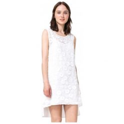 Desigual Sukienka Damska Mauricio M Biały. Sukienki damskie marki Desigual. W wyprzedaży za 299.00 zł.