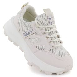 Sneakersy sportowe damskie na platformie beżowe NEWS 8511. Brązowe obuwie sportowe damskie NEWS, bez wzorów, ze skóry ekologicznej. Za 99.99 zł.