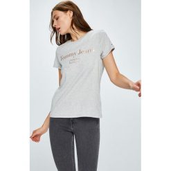 Tommy Jeans - Top. Szare topy damskie Tommy Jeans, z nadrukiem, z bawełny, z okrągłym kołnierzem, z krótkim rękawem. Za 159.90 zł.
