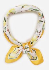 Żółty Szalik Typu Apaszka ze Wzorem w Owoce Fatima. Żółte szaliki i chusty damskie Renee, na lato, bez wzorów, z materiału. Za 39.99 zł.