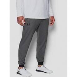 Spodnie męskie Under Armour Sportstyle Tricot Jogger. Szare buty sportowe męskie Under Armour, m, bez wzorów, na fitness i siłownię. Za 169.99 zł.