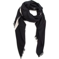 Chusta CALVIN KLEIN - Calvin Race Square Scarf K60K604911 001. Szaliki i chusty damskie marki Calvin Klein. Za 229.00 zł.