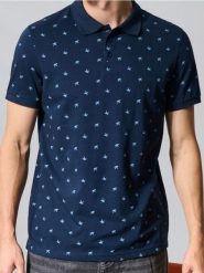 Koszulka polo ze wzorem - granatowy. Niebieskie koszulki polo męskie Sinsay, l, bez wzorów, bez ramiączek. Za 29.99 zł.