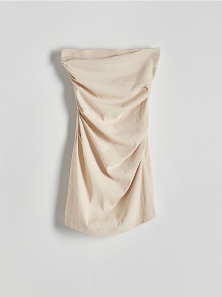 Sukienka mini - beżowy. Brązowe sukienki damskie Reserved, l, bez wzorów, z bawełny, bez kołnierzyka, bez ramiączek, mini. W wyprzedaży za 49.99 zł.