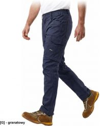 Reis Męskie spodnie do pasa NOVENTO stretch rip-stop guzik granat kieszenie na nogawkach gumka pas pętelki wyprofilowane kolana beżowy - granatowy 54. Brązowe spodnie sportowe męskie Reis, m, bez wzorów. Za 82.70 zł.