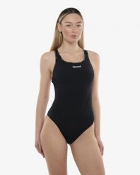 Strój Kąpielowy Jaked More Than Skin – Czarny – Rozmiar 32. Czarne kostiumy jednoczęściowe damskie JAKED, bez wzorów, z materiału, klasyczne, na fitness i siłownię. Za 203.91 zł.