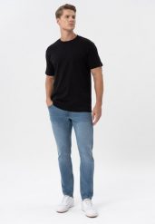 Niebieskie jeansy, Slim Fit, D-DEXTER 53. Niebieskie jeansy męskie Volcano, m, bez wzorów, z jeansu. Za 189.99 zł.