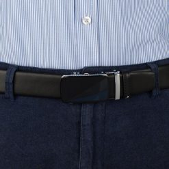 Pasek męski skórzany 3,5 cm klamra automatyczna Beltimore czarny 02-574 : Kolory - czarny, Rozmiar pasków - r.115-130 cm. Czarne paski damskie bez wzorów, ze skóry, wizytowe. Za 64.99 zł.