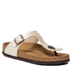Japonki Birkenstock. Białe klapki damskie Birkenstock, bez wzorów, bez obcasa. Za 449.99 zł.